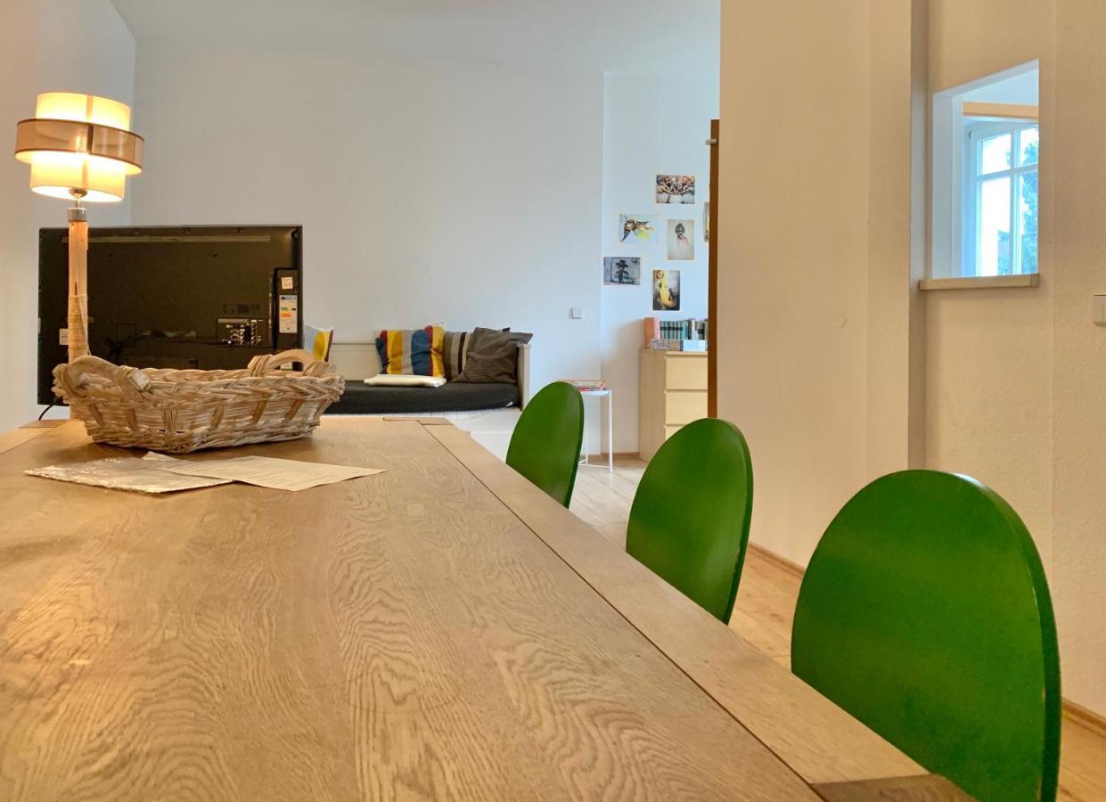 Westside Apartment *